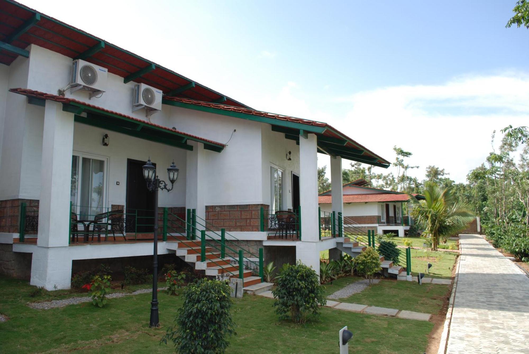 Eka Resort Hassan Ngoại thất bức ảnh